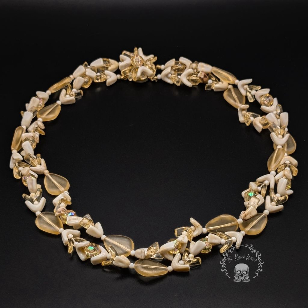 VINTAGE Peaches & Cream Plastic Seashell Faux Sea Glass Beaded Necklace - Signed - Picture 3 of 5